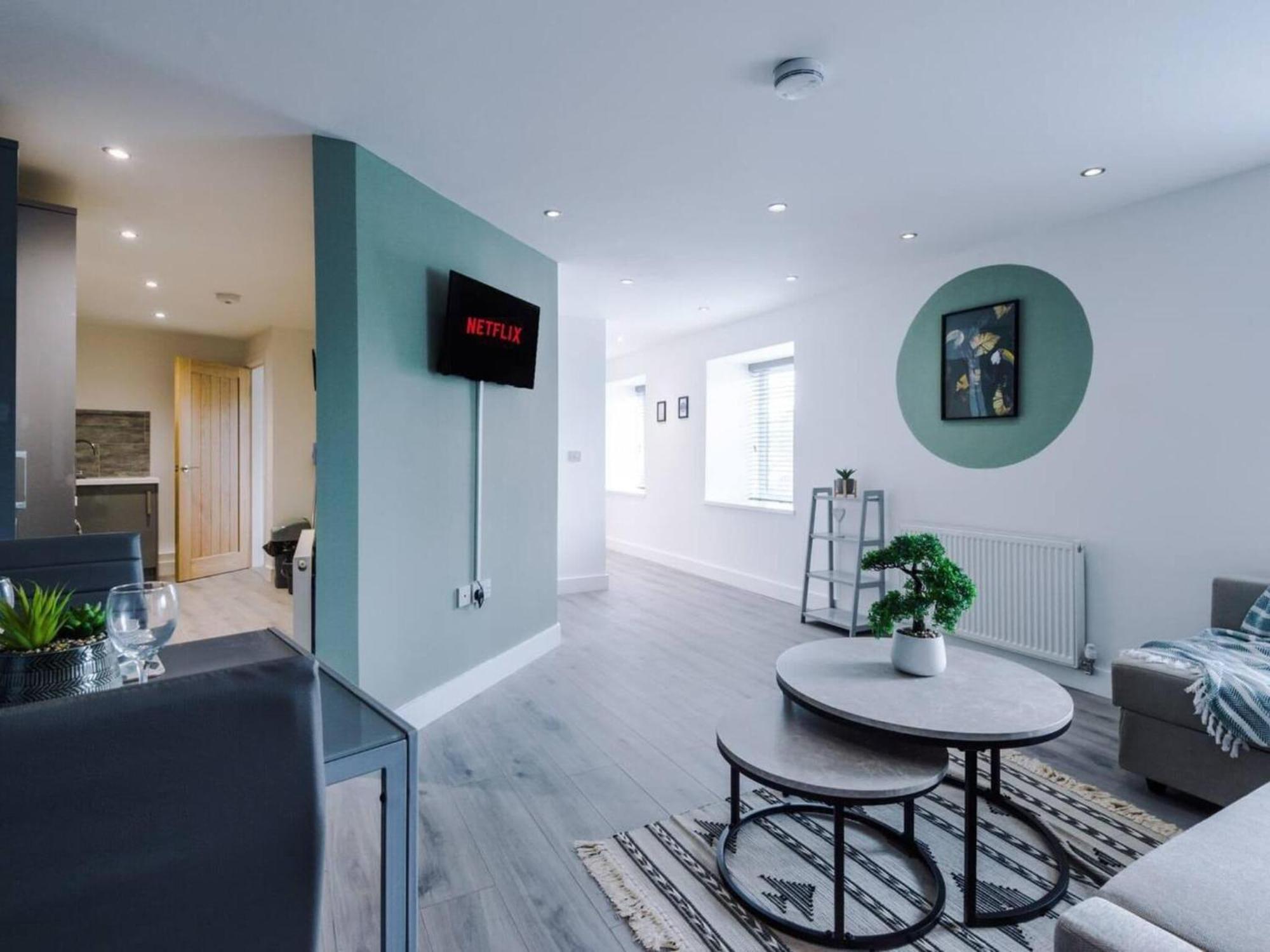 The Ecclesian Deluxe Apartments Near Trafford Centre Eccles Train Station Manchester Exterior foto